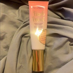 Too faced peach perfect foundation